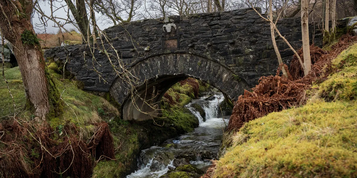 The bridge on the road in Glen Luss