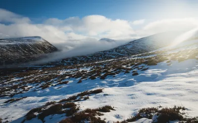 Hiking Geal Charn and Creagan Mor Munro in Loch Rannoch to Drumochter, Scotland