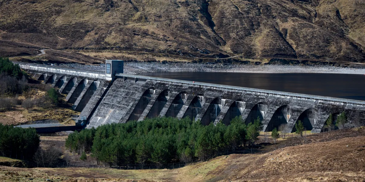 The path heading towards Meall Bhuide from the Giorra Dam car park