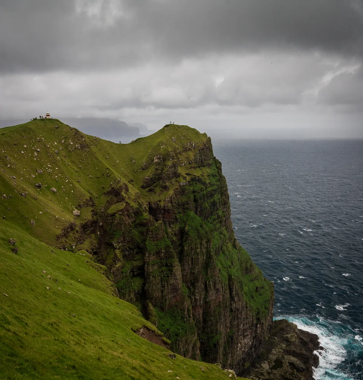 Kallur Lighthouse and James Bond's Grave - Faroe Islands