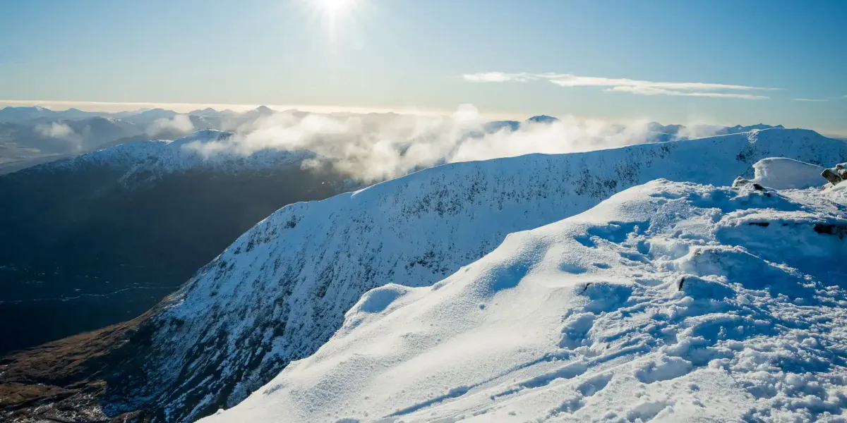 Views from Creise looking back along the ridge