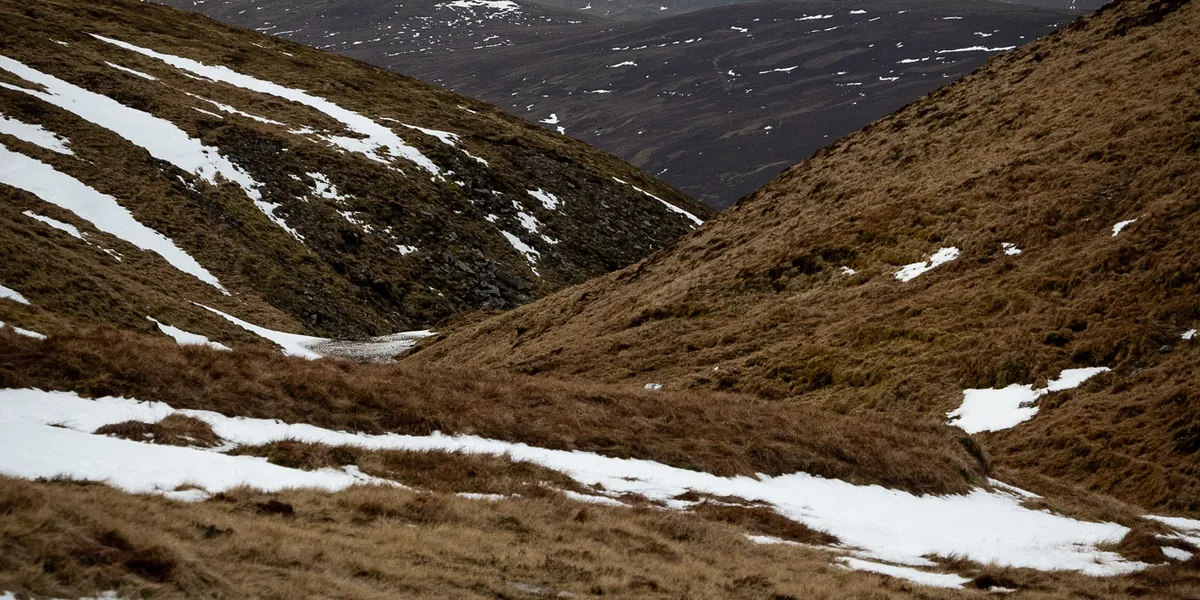 Looking down between the ridges in winter