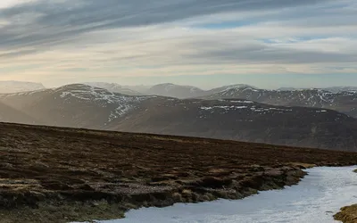 Hiking Carn na Caim and A'Bhuidheanach Bheag Munro in Loch Rannoch to Drumochter, Scotland