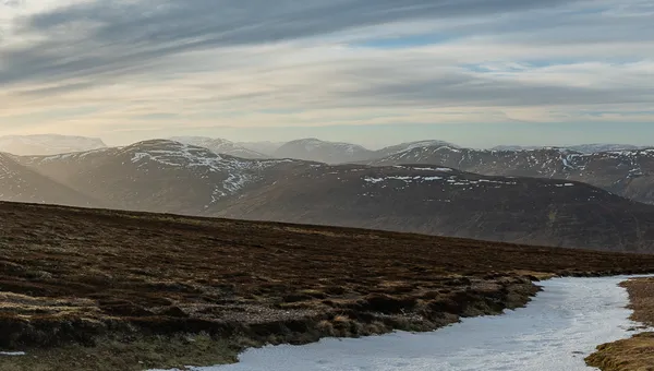 Hiking Carn na Caim and A'Bhuidheanach Bheag Munro in Loch Rannoch to Drumochter, Scotland
