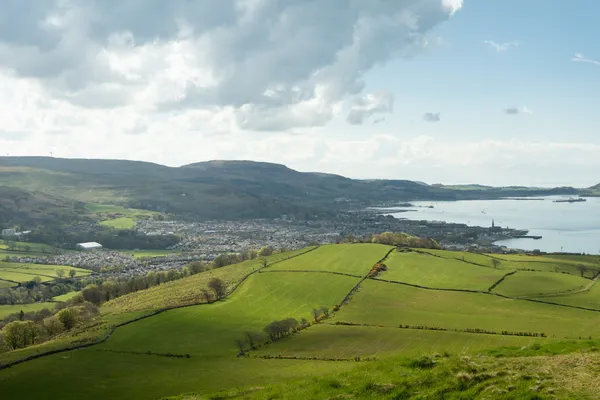 Hiking the Knock Hill Circular Hike - Largs trail in Scotland